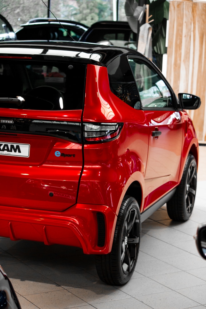 Aixam E City Sport Ambition 2025 Brommobiel Elektrisch Parelmoerrood Metallic