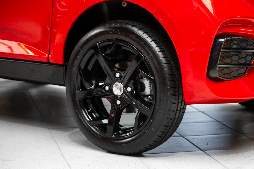 Aixam E City Sport Ambition 2025 Brommobiel Elektrisch Parelmoerrood Metallic