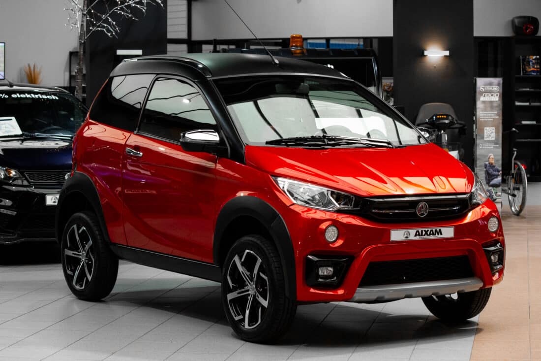 Aixam Crossover Premium Emotion Brommobiel Occasion Parelmoerrood Metallic