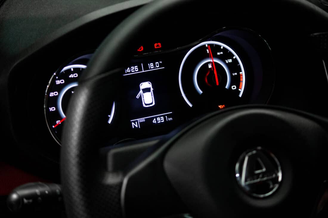 Aixam Crossover Premium Emotion Brommobiel Occasion Parelmoerrood Metallic