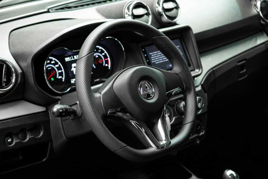 Aixam E Crossover Premium Ambition 2025 Brommobiel Elektrisch Zilvergrijs Metallic