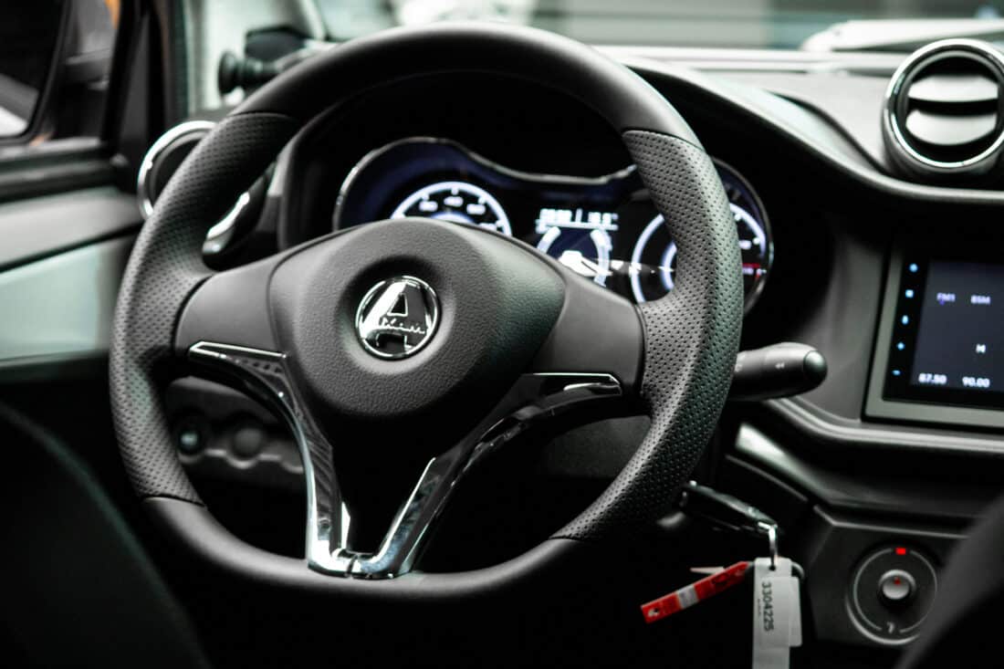 Aixam E Crossover Premium Ambition 2025 Brommobiel Elektrisch Zilvergrijs Metallic