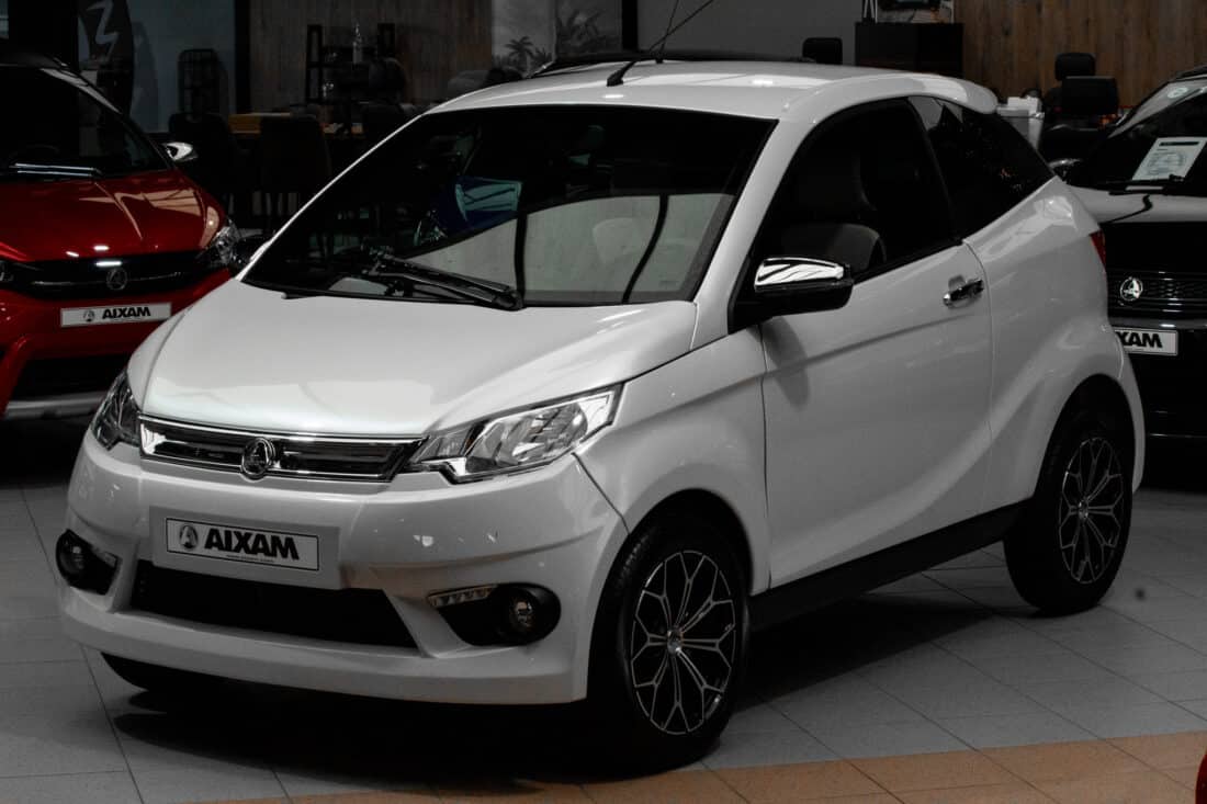 Aixam Coupe Premium Sensation 2018 Brommobiel Occasion Parelmoerwit Metallic