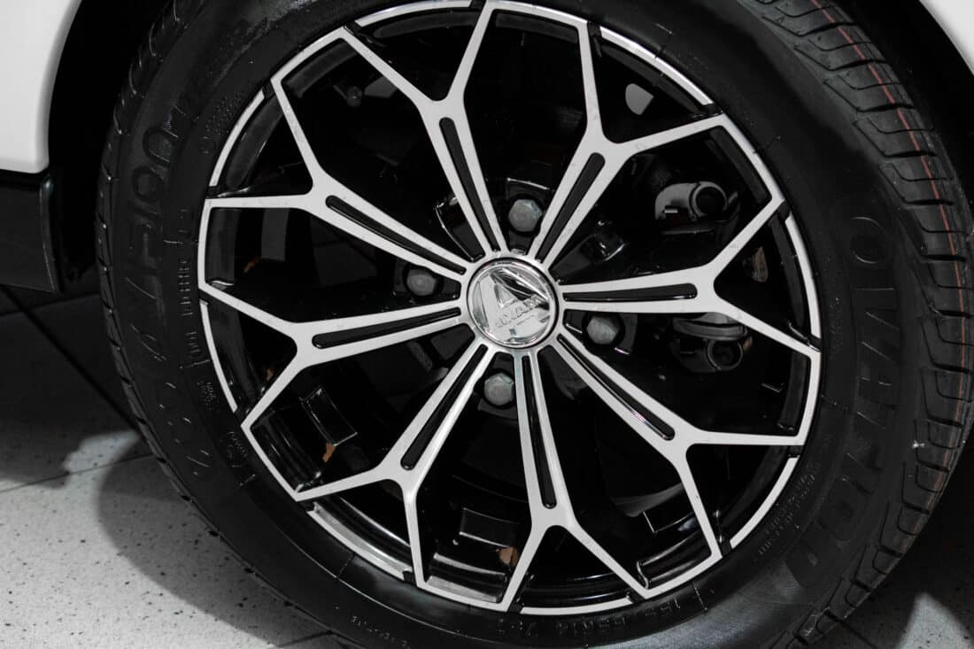 Aixam Coupe Premium Sensation 2018 Brommobiel Occasion Parelmoerwit Metallic