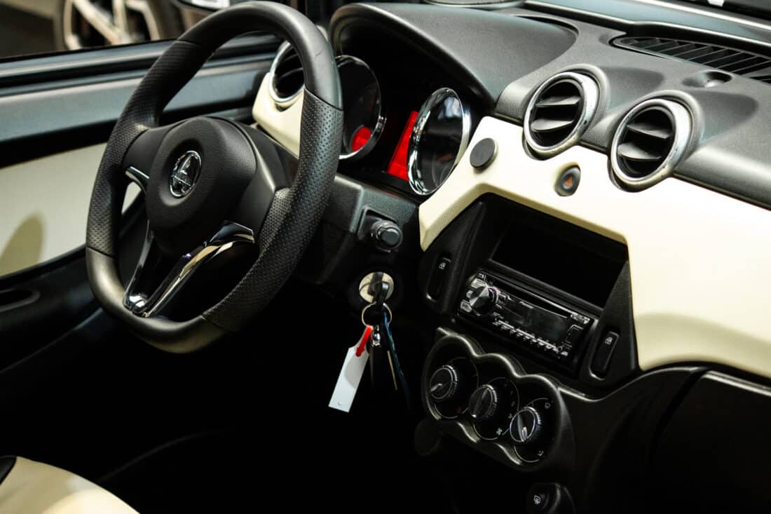 Aixam Coupe Premium Sensation 2018 Brommobiel Occasion Parelmoerwit Metallic