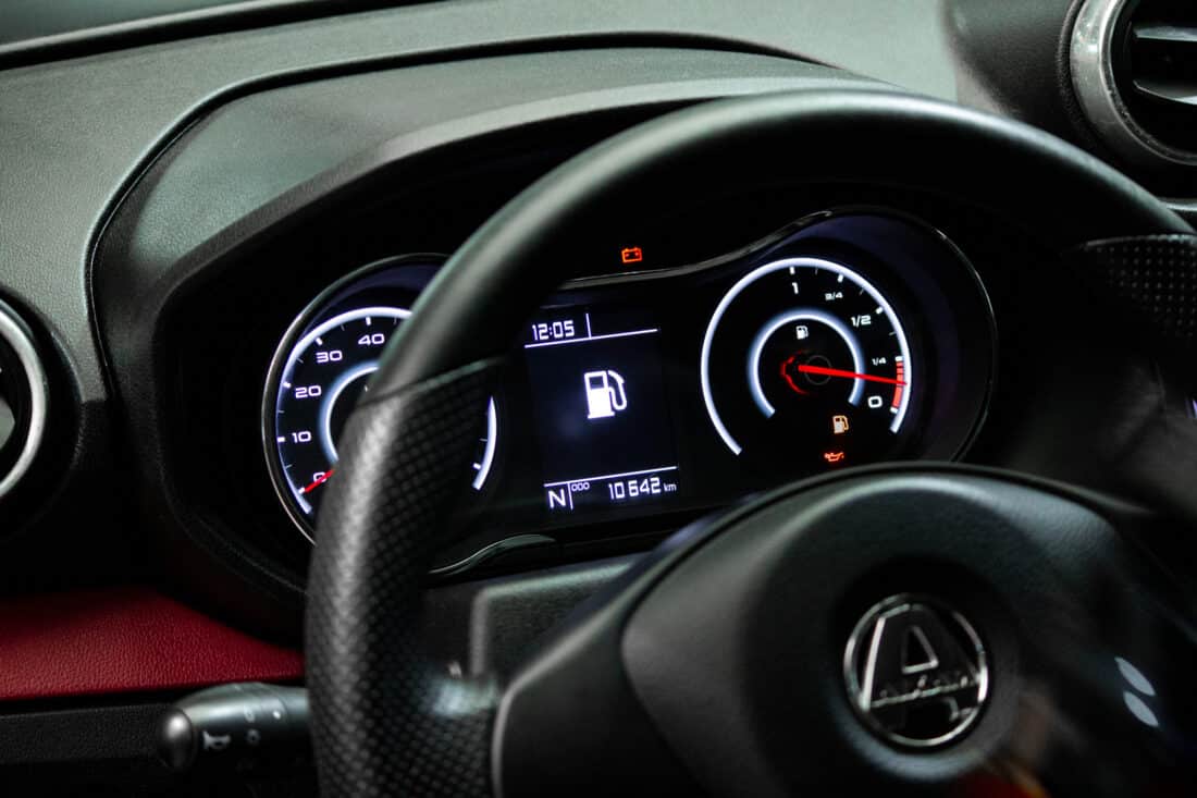 Aixam Crossover Premium Emotion 2021 Brommobiel Occasion Parelmoerrood Metallic