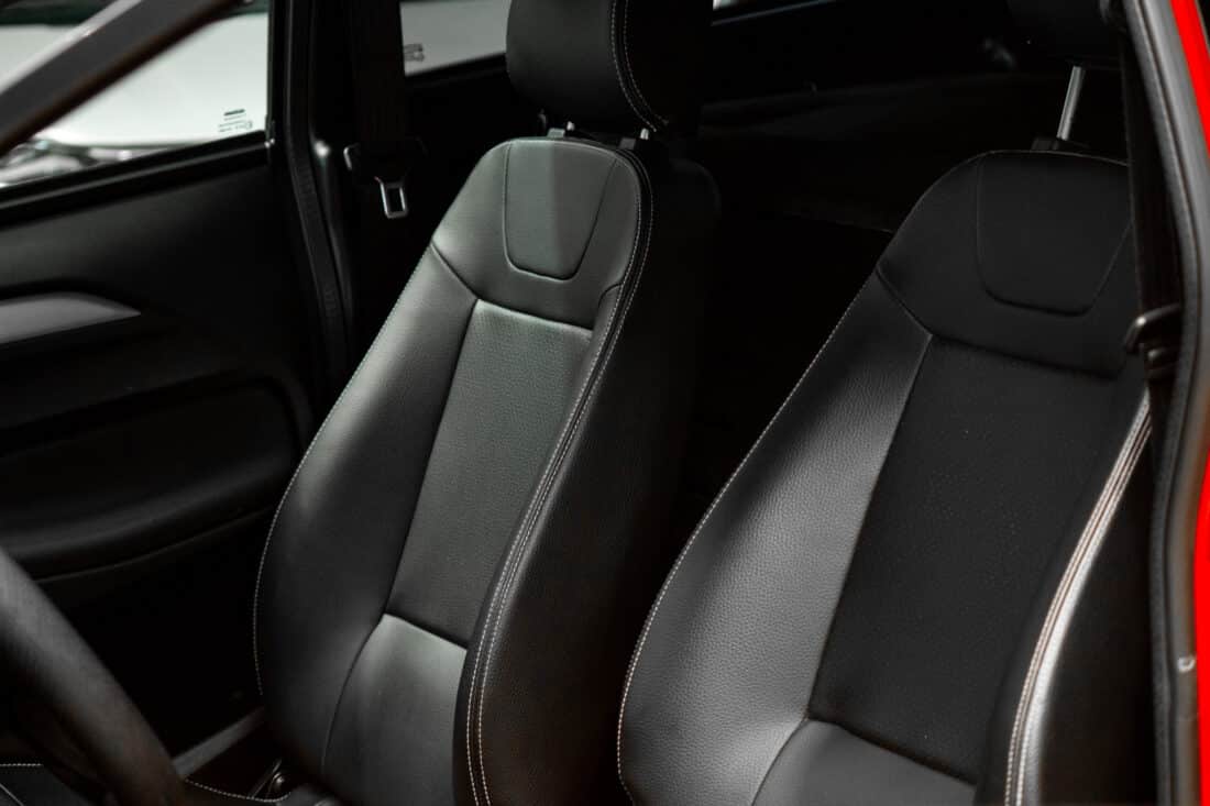 Aixam Crossover Premium Emotion 2023 Brommobiel Occasion Parelmoerrood Metallic