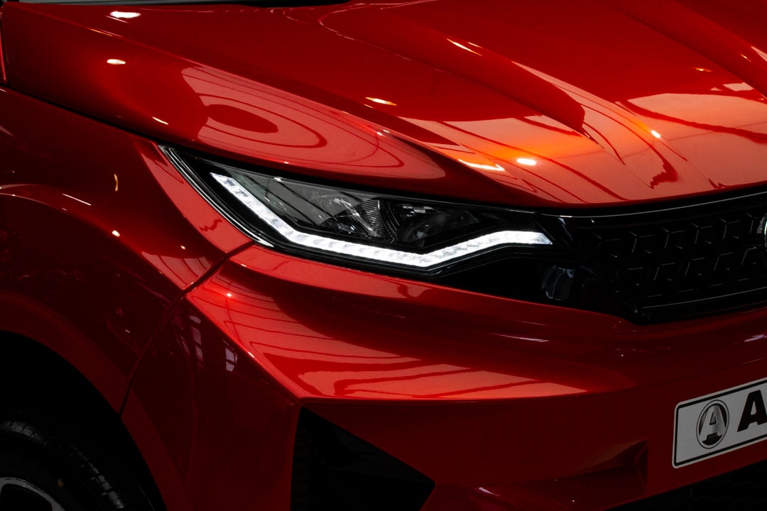 Aixam Crossover Premium Ambition E5 2025 Brommobiel Parelmoerrood Metallic Aixam Crossover Premium Ambition E5 2025 Brommobiel Parelmoerrood Metallic