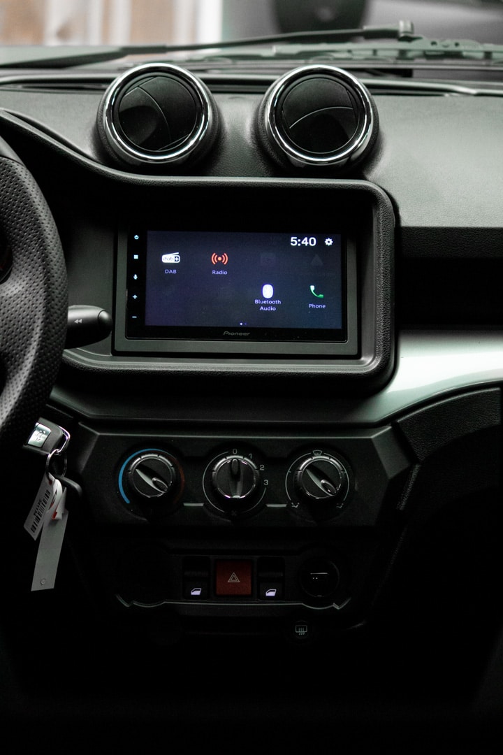 Aixam Crossover Premium Ambition E5 2025 Brommobiel Parelmoerrood Metallic Aixam Crossover Premium Ambition E5 2025 Brommobiel Parelmoerrood Metallic