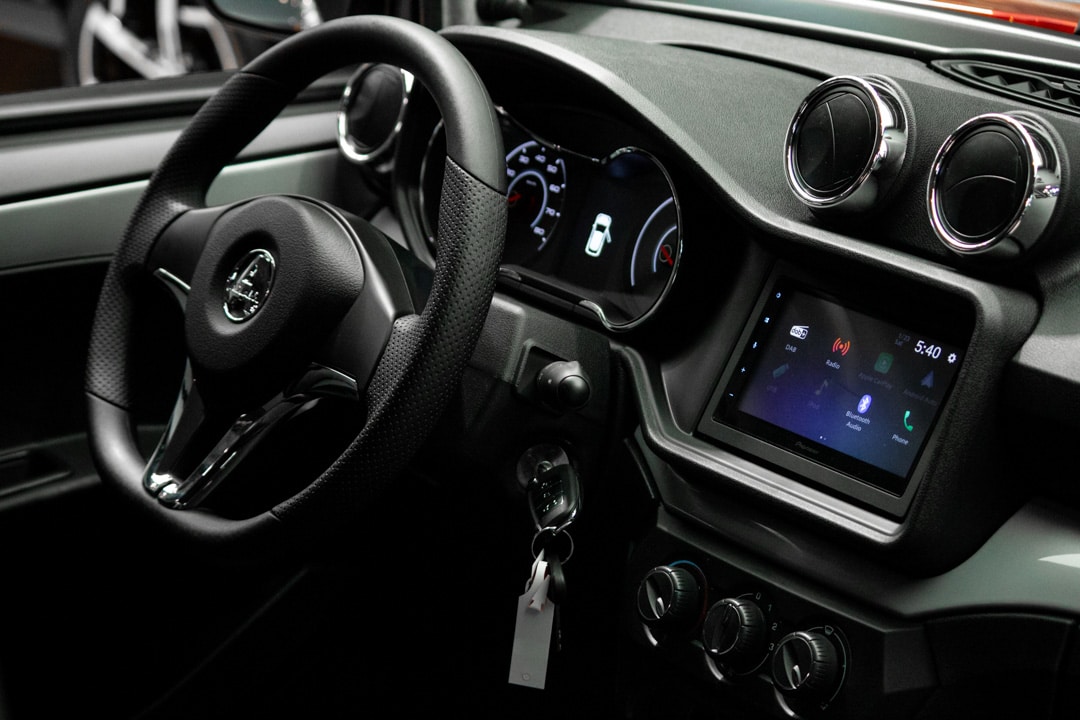 Aixam Crossover Premium Ambition E5 2025 Brommobiel Parelmoerrood Metallic Aixam Crossover Premium Ambition E5 2025 Brommobiel Parelmoerrood Metallic