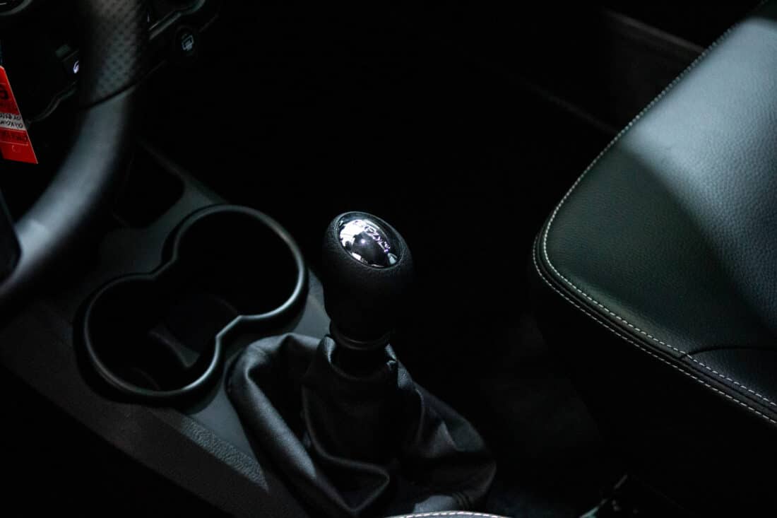 Aixam E Crossover Premium Ambition 2025 Brommobiel Occasion Titaniumgrijs Metallic 100 Elektrisch