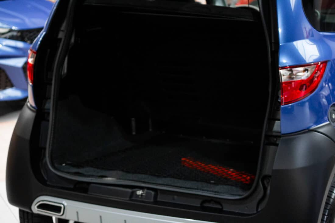 Aixam Crossover Premium Emotion 2021 Brommobiel Occasion Saffierblauw Metallic Airco Aixam Crossover Premium Emotion 2021 Brommobiel Occasion Saffierblauw Metallic Airco