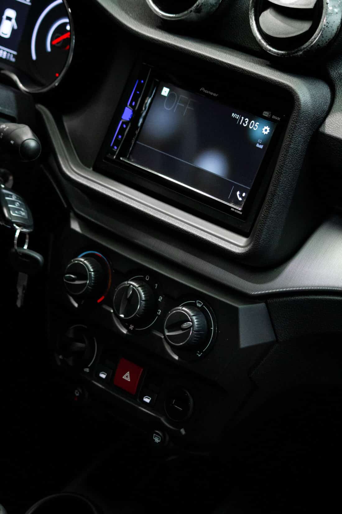 Aixam Crossover Premium Emotion 2021 Brommobiel Occasion Saffierblauw Metallic Airco Aixam Crossover Premium Emotion 2021 Brommobiel Occasion Saffierblauw Metallic Airco