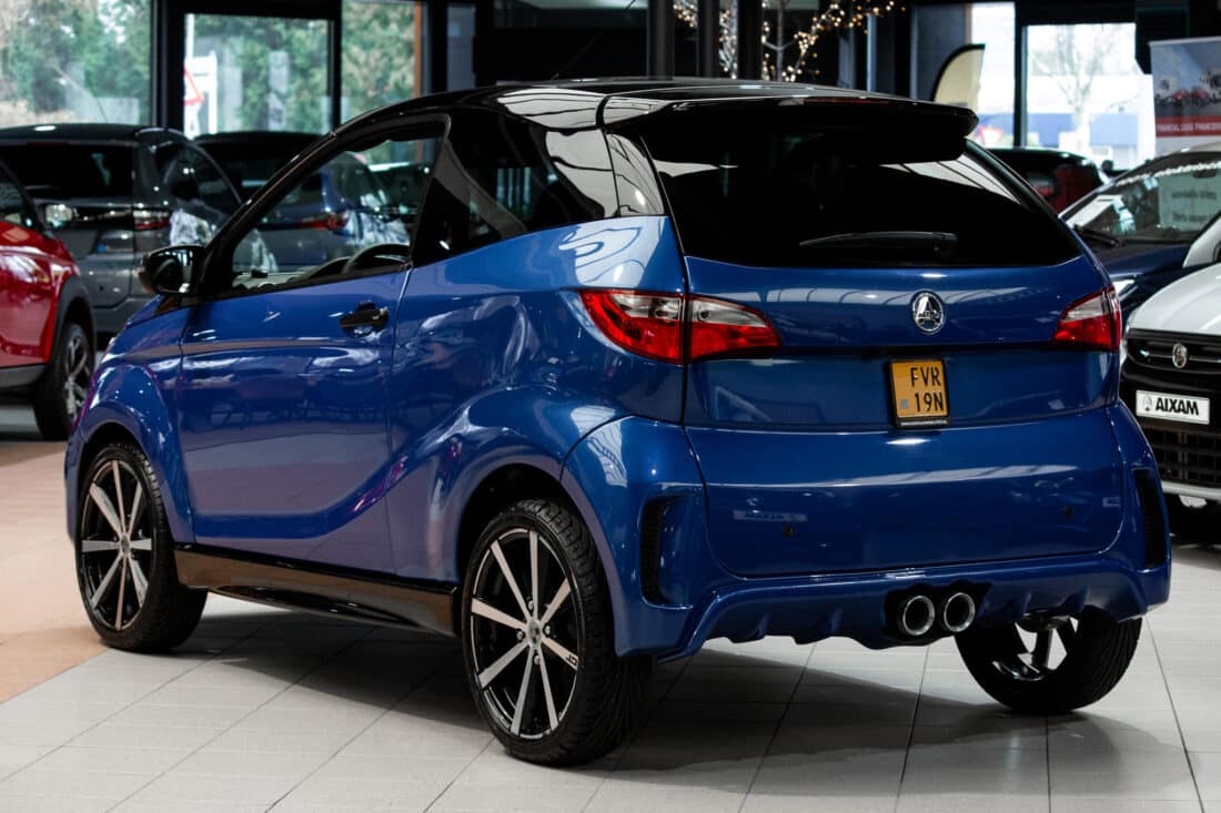 Aixam Coup Gti Emotion 2023 Brommobiel Occasion Saffierblauw Metallic Aixam Coup Gti Emotion 2023 Brommobiel Occasion Saffierblauw Metallic