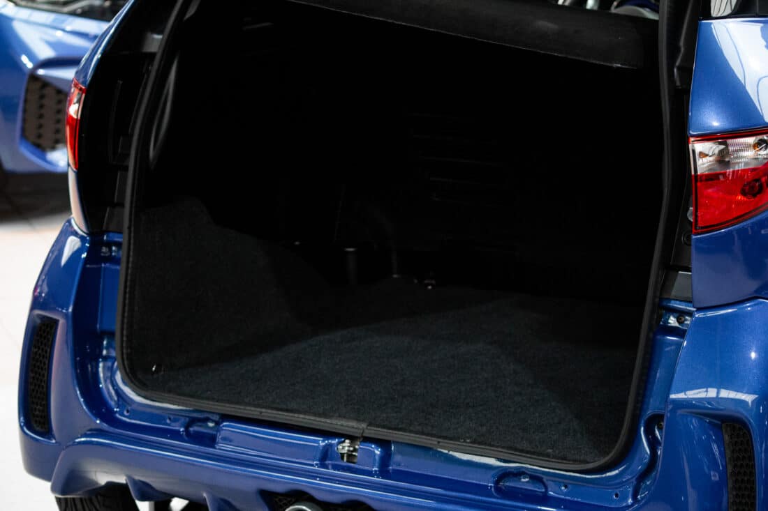 Aixam Coup Gti Emotion 2023 Brommobiel Occasion Saffierblauw Metallic Aixam Coup Gti Emotion 2023 Brommobiel Occasion Saffierblauw Metallic