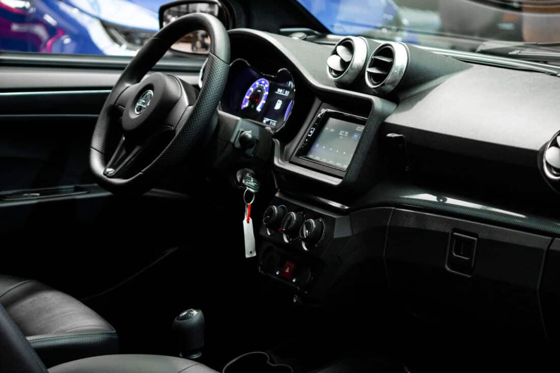 Aixam Coup Gti Emotion 2023 Brommobiel Occasion Saffierblauw Metallic Aixam Coup Gti Emotion 2023 Brommobiel Occasion Saffierblauw Metallic