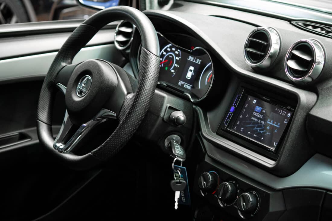 Aixam Crossover Premium Emotion 2021 Brommobiel Occasion Zilvergrijs Metallic