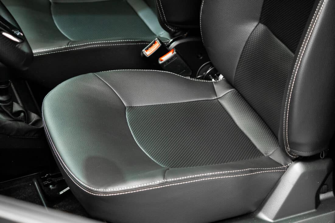 Aixam Crossover Premium Ambition E5 2026 Brommobiel Zwart