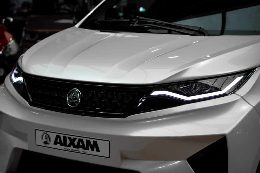 Aixam E Crossover Premium Ambition 2026 Brommobiel Elektrisch Parelmoerwit Metallic