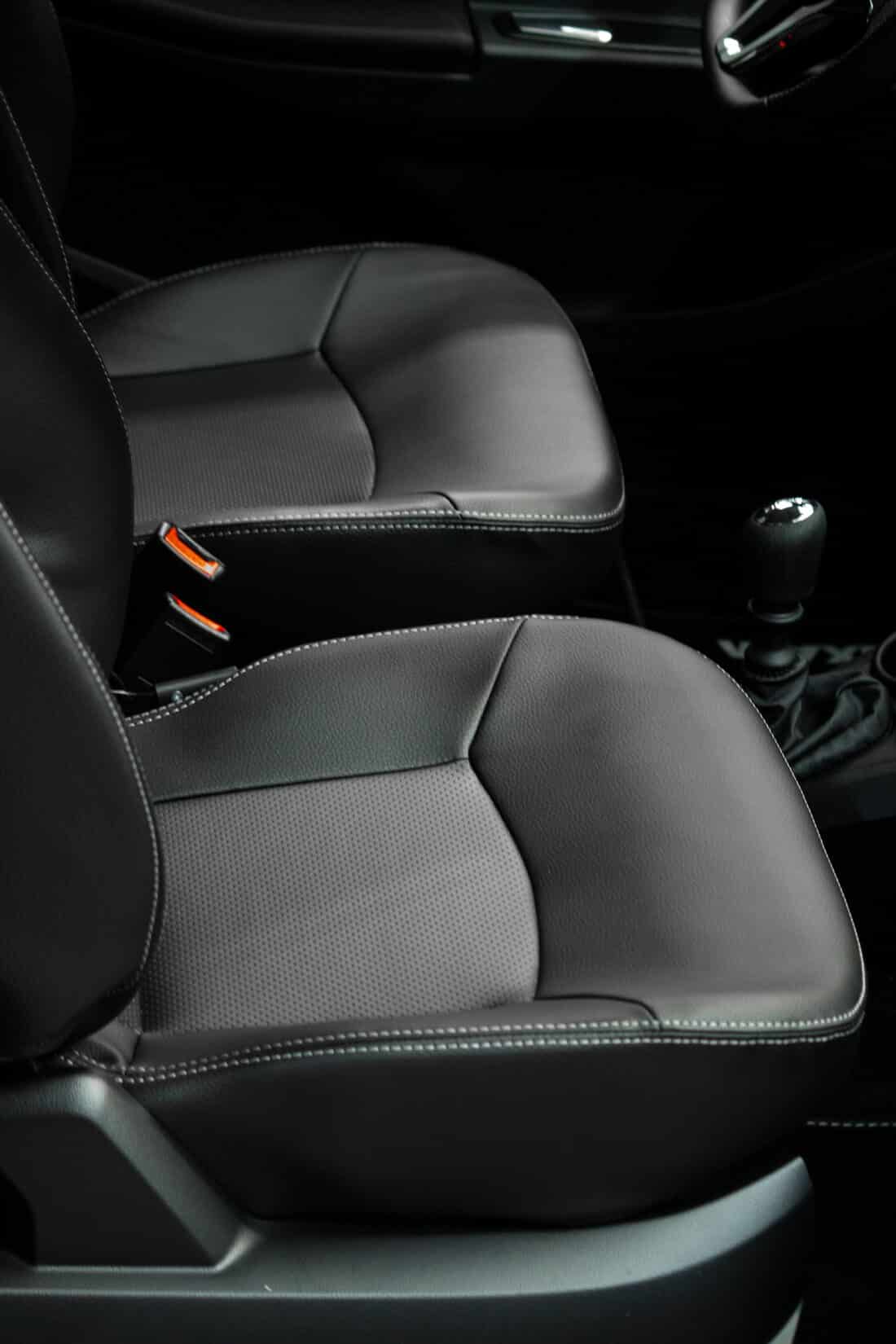 Aixam Crossover Premium Ambition E5 2026 Brommobiel Zwart