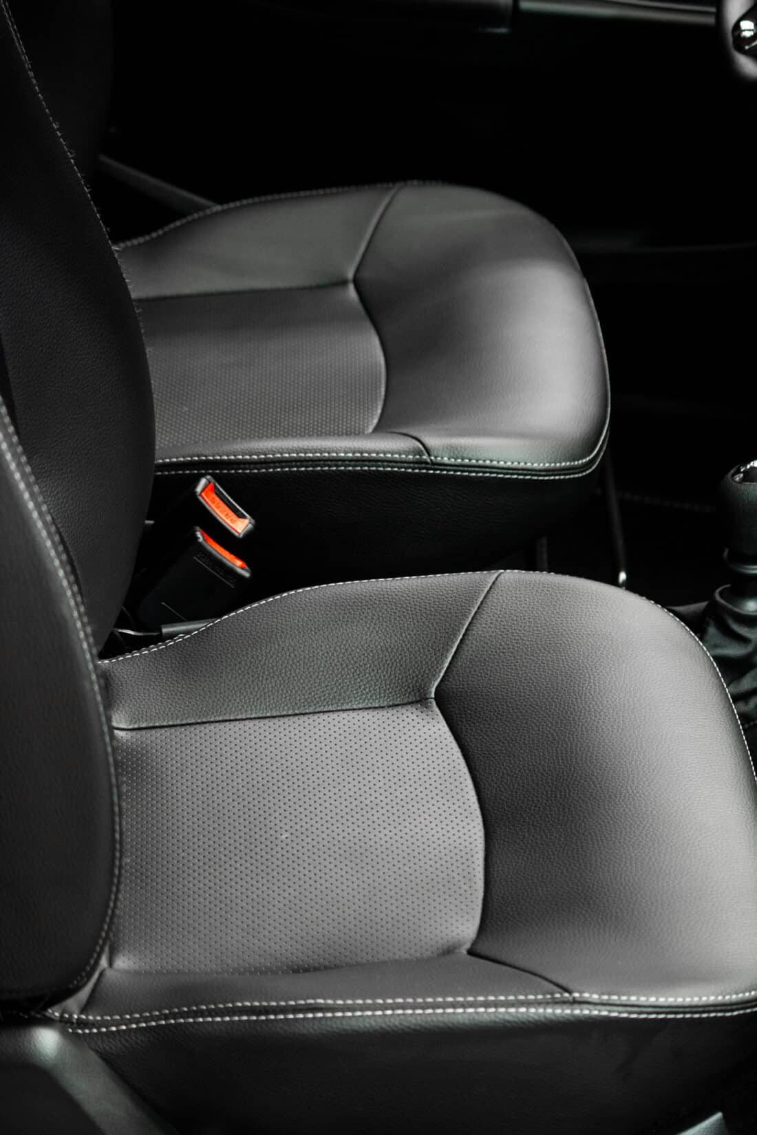 Aixam E Crossover Premium Ambition 2025 Brommobiel Occasion Parelmoerrood Metallic 100 Elektrisch