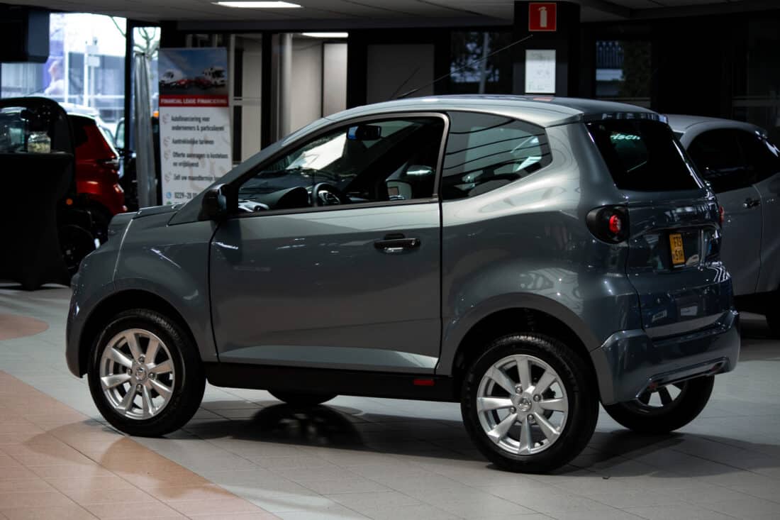 Aixam Eminauto Access 2025 Brommobiel Occasion Titanium 100 Elektrisch