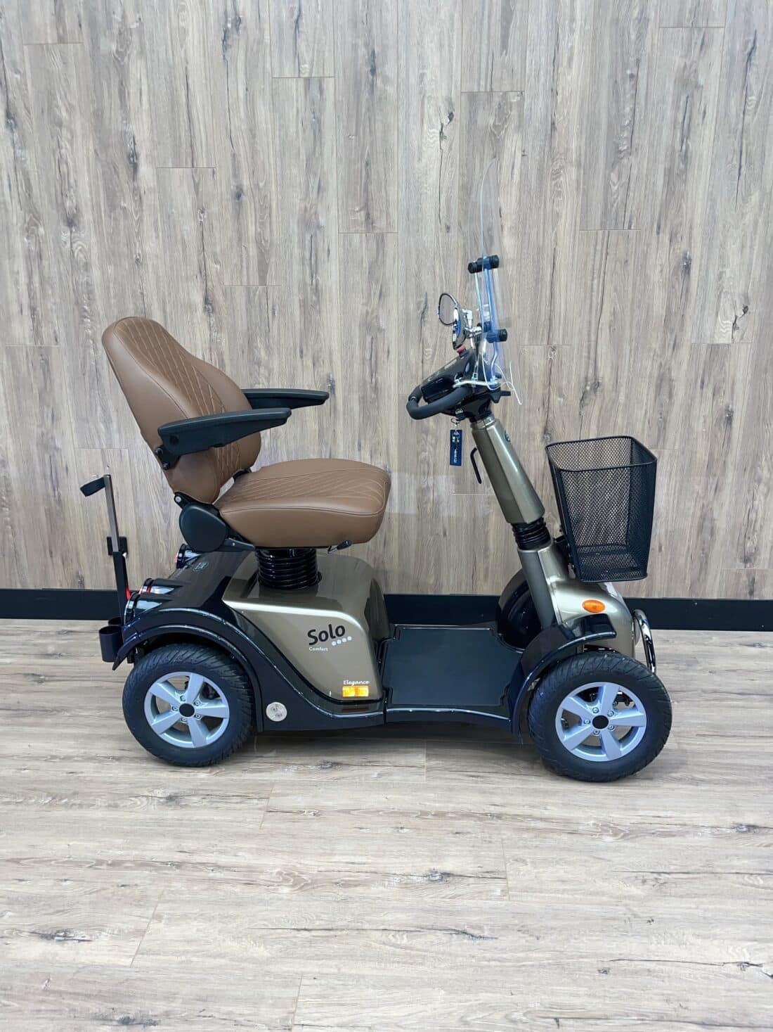Life Amp Mobility Solo 4 Elegance Scootmobiel Life Amp Mobility Solo 4 Elegance Scootmobiel