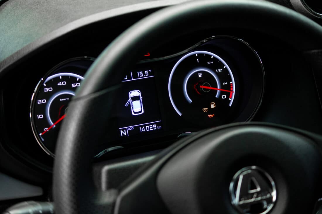 Aixam Crossover Premium Emotion 2021 Brommobiel Occasion Marineblauw Metallic