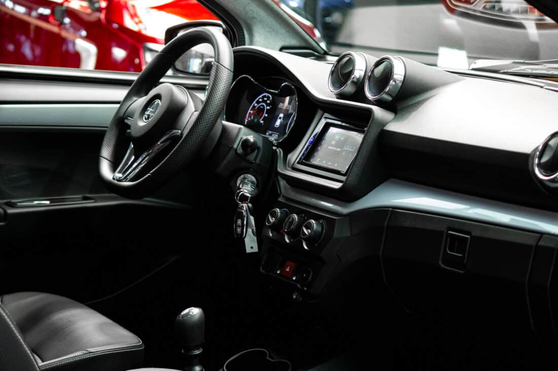 Aixam Crossover Premium Emotion 2021 Brommobiel Occasion Marineblauw Metallic