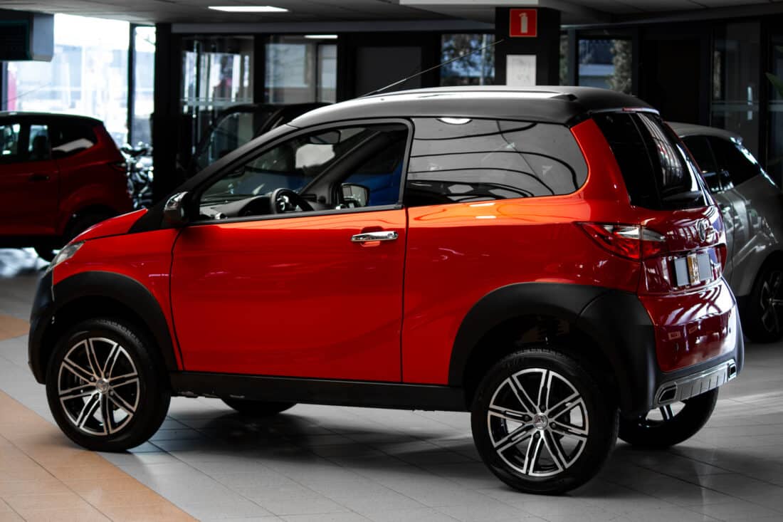 Aixam Crossover Premium Sensation 2019 Brommobiel Occasion Rood Metallic