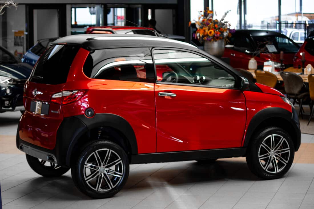 Aixam Crossover Premium Sensation 2019 Brommobiel Occasion Rood Metallic