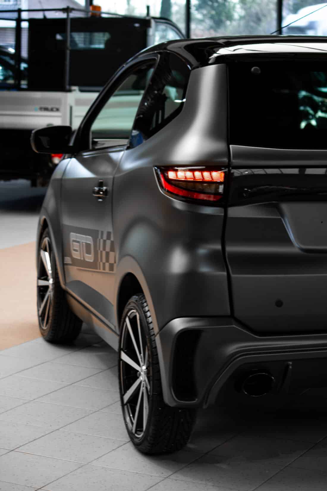 Aixam Gto Ambition 2023 11 Brommobiel Occasion Staalgrijs Matt