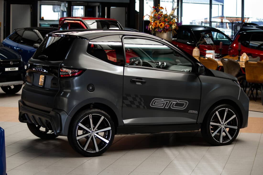 Aixam Gto Ambition 2023 11 Brommobiel Occasion Staalgrijs Matt