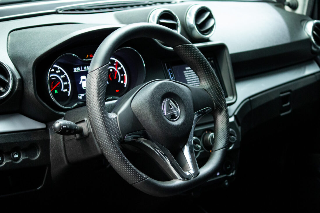 Aixam Crossover Premium Emotion 2021 Brommobiel Occasion Titaniumgrijs Metallic