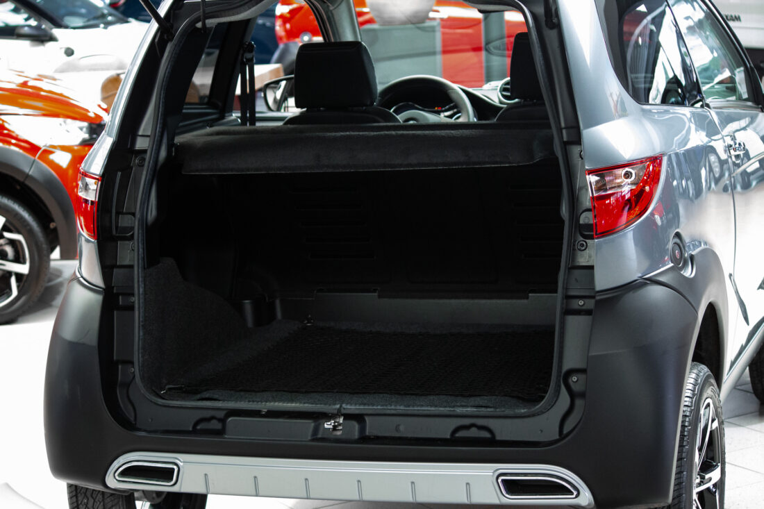 Aixam Crossover Premium Emotion 2021 Brommobiel Occasion Titaniumgrijs Metallic