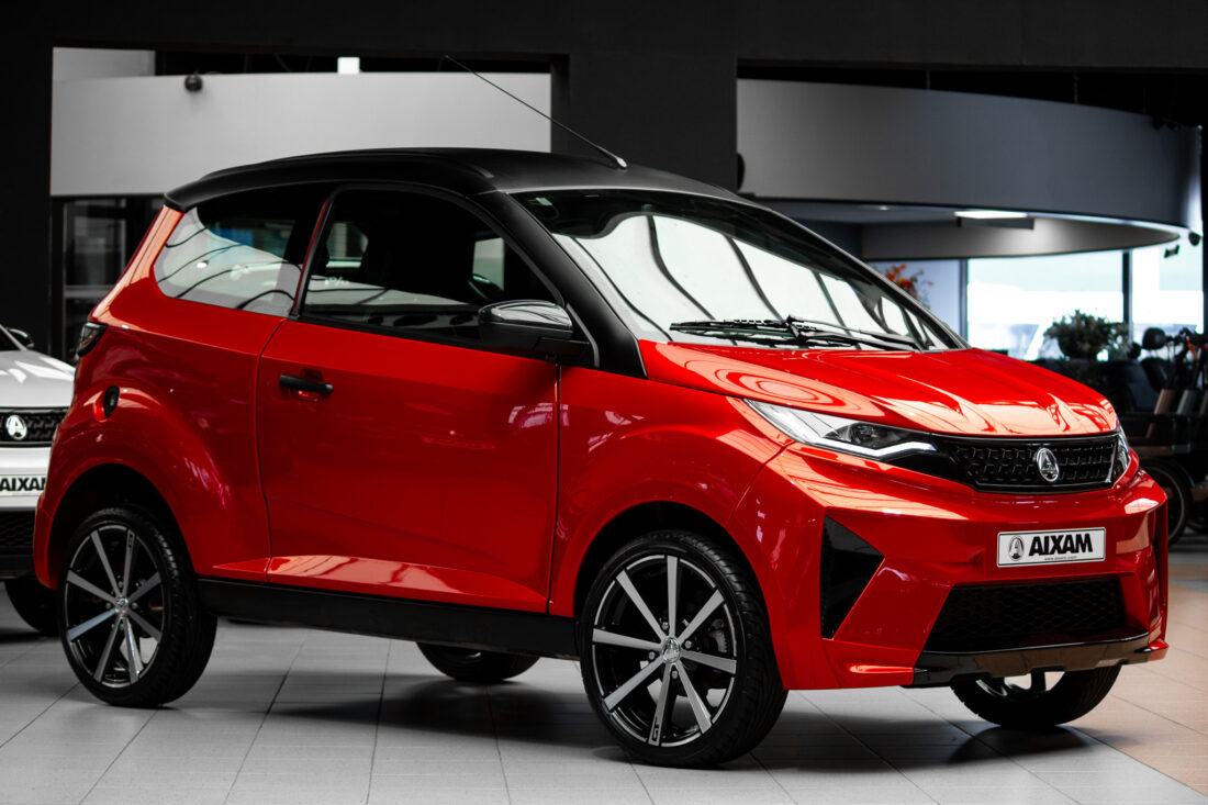 Aixam Crossline Ambition 2023 Brommobiel Occasion Rood Metallic Aixam Crossline Ambition 2023 Brommobiel Occasion Rood Metallic