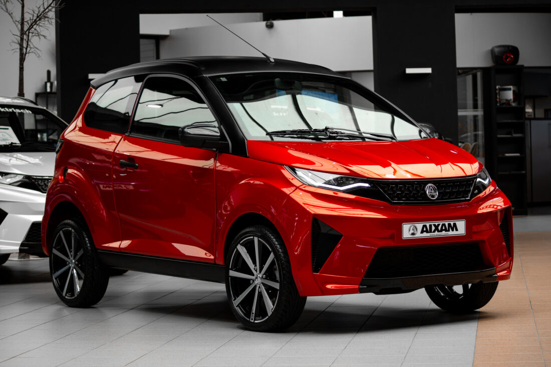 Aixam Crossline Ambition 2023 Brommobiel Occasion Rood Metallic Aixam Crossline Ambition 2023 Brommobiel Occasion Rood Metallic