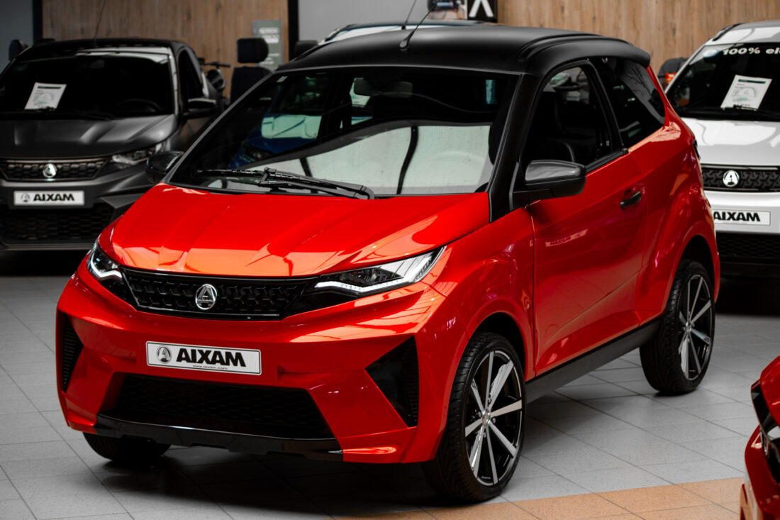 Aixam Crossline Ambition 2023 Brommobiel Occasion Rood Metallic Aixam Crossline Ambition 2023 Brommobiel Occasion Rood Metallic