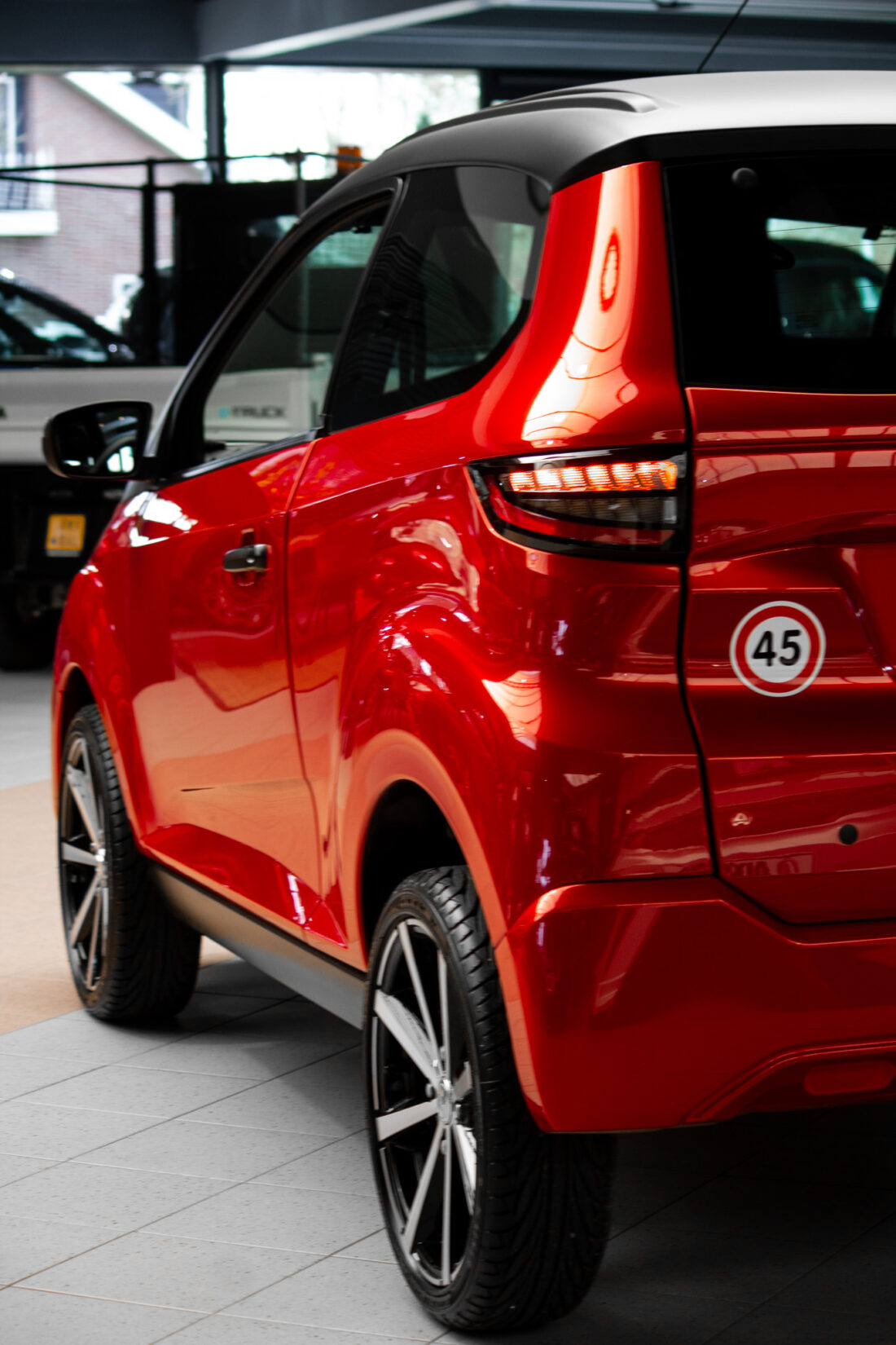 Aixam Crossline Ambition 2023 Brommobiel Occasion Rood Metallic Aixam Crossline Ambition 2023 Brommobiel Occasion Rood Metallic