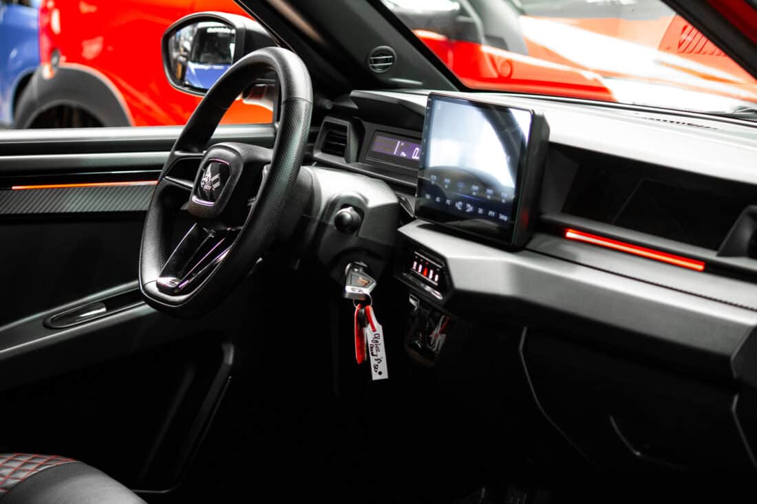 Ligier Js50 Ultimate 2026 Elektrische Brommobiel Toledo Rood Metallic