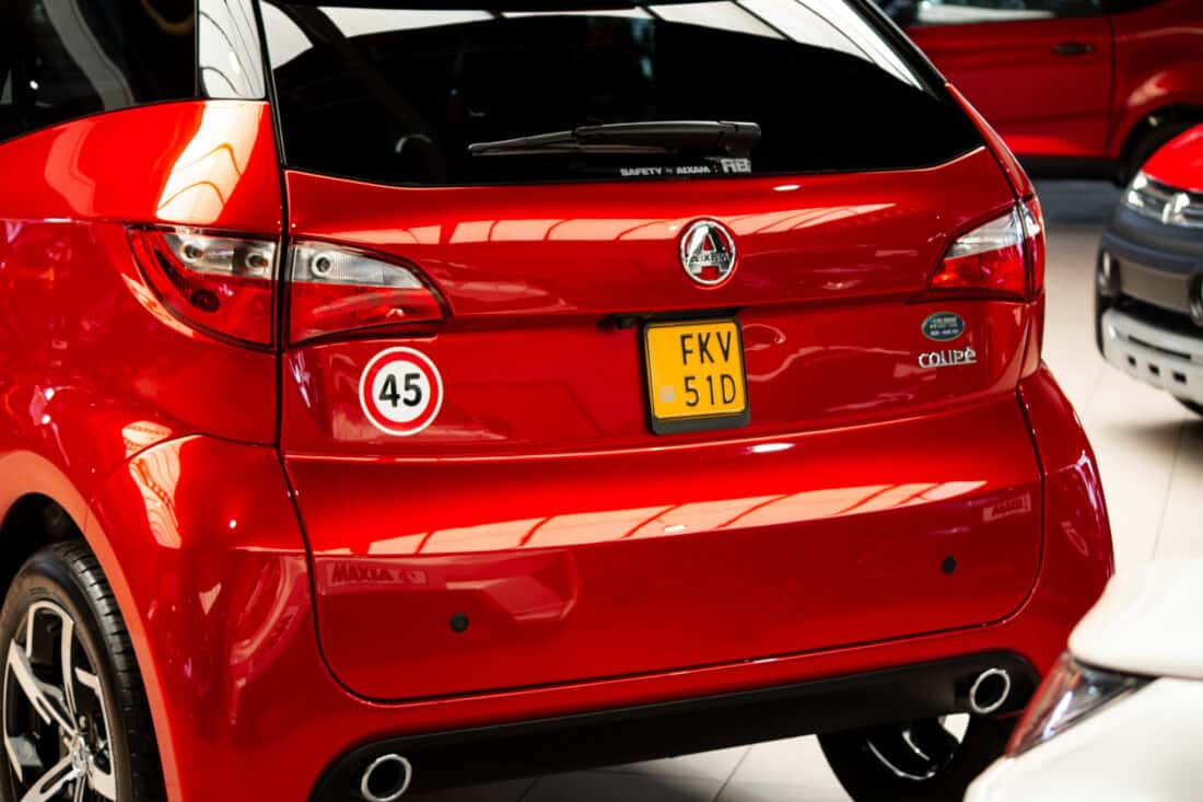 Aixam Coupe Premium Emotion 2022 Brommobiel Occasion Parelmoerrood Metallic