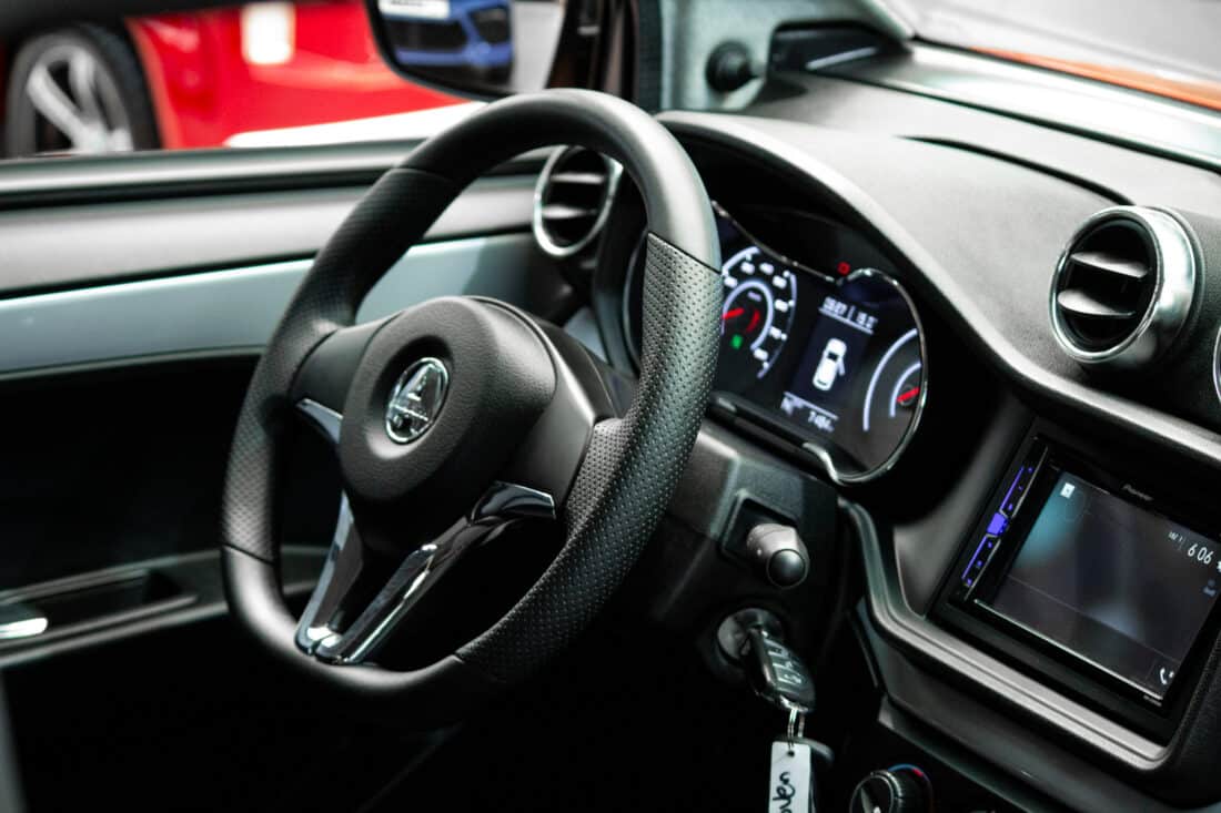 Aixam Crossover Premium Emotion 2020 11 Brommobiel Occasion Rood Metallic