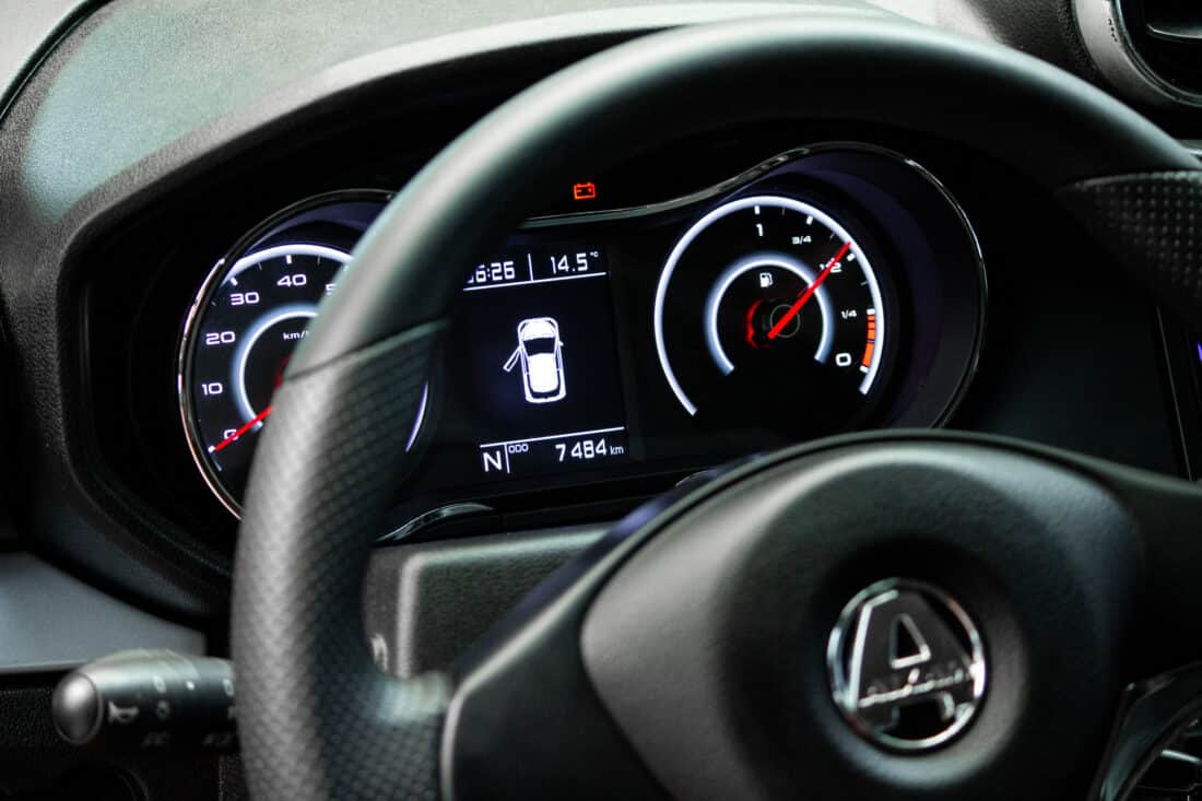 Aixam Crossover Premium Emotion 2020 11 Brommobiel Occasion Rood Metallic