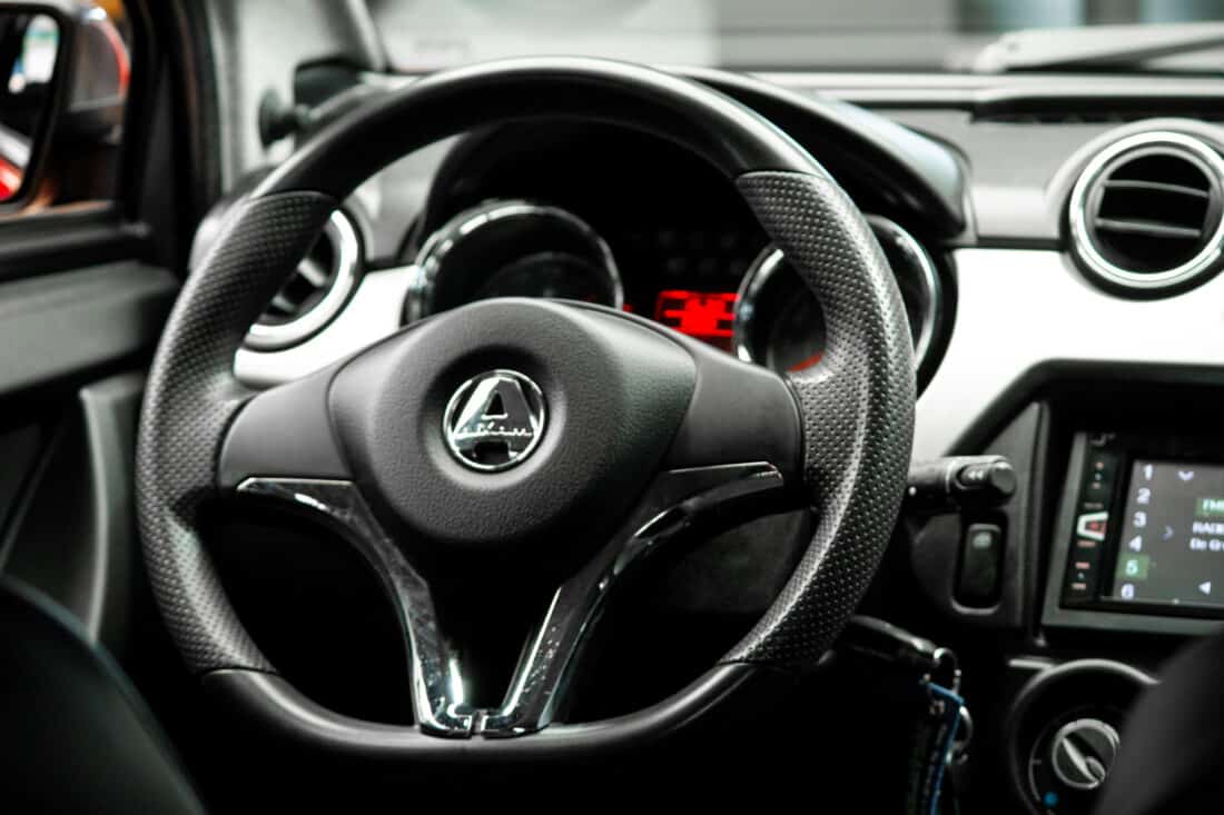 Aixam Crossline Premium Sensation 2018 Brommobiel Occasion Rood Metallic