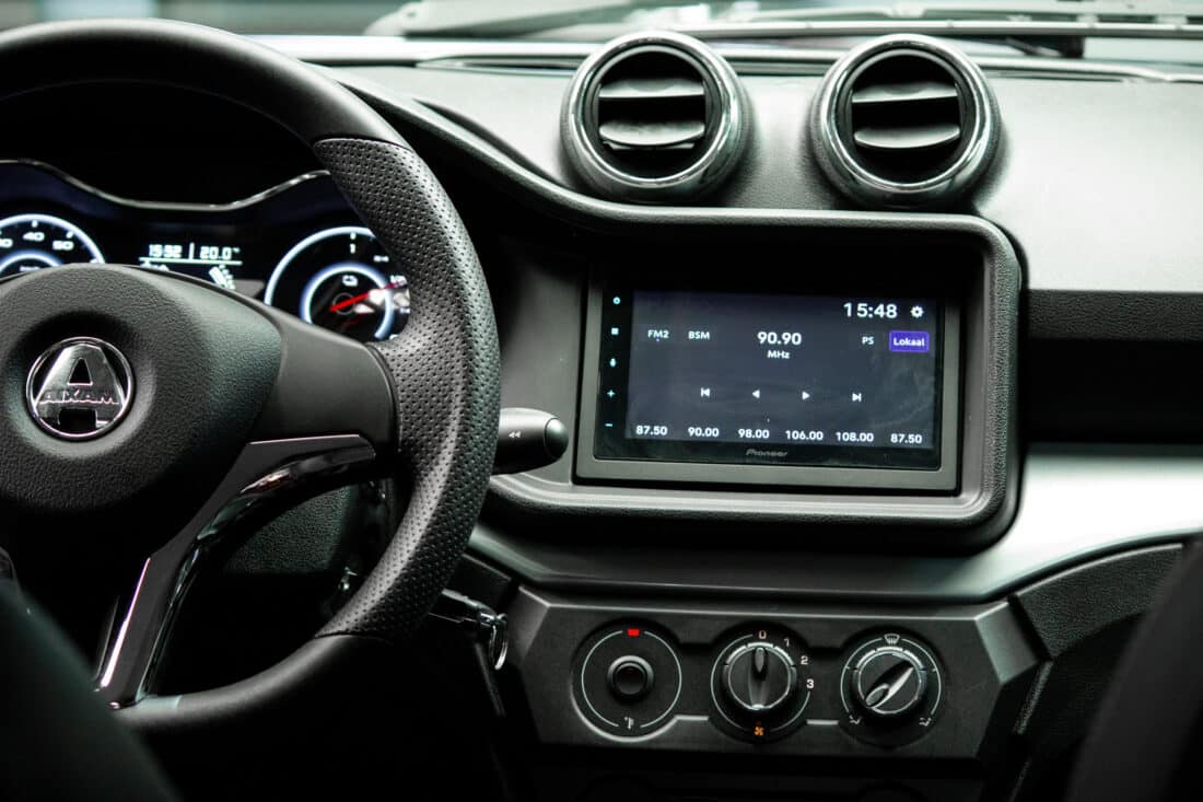 Aixam E Crossover Premium Ambition 2025 Elektrische Brommobiel Occasion Parelmoerrood Metallic