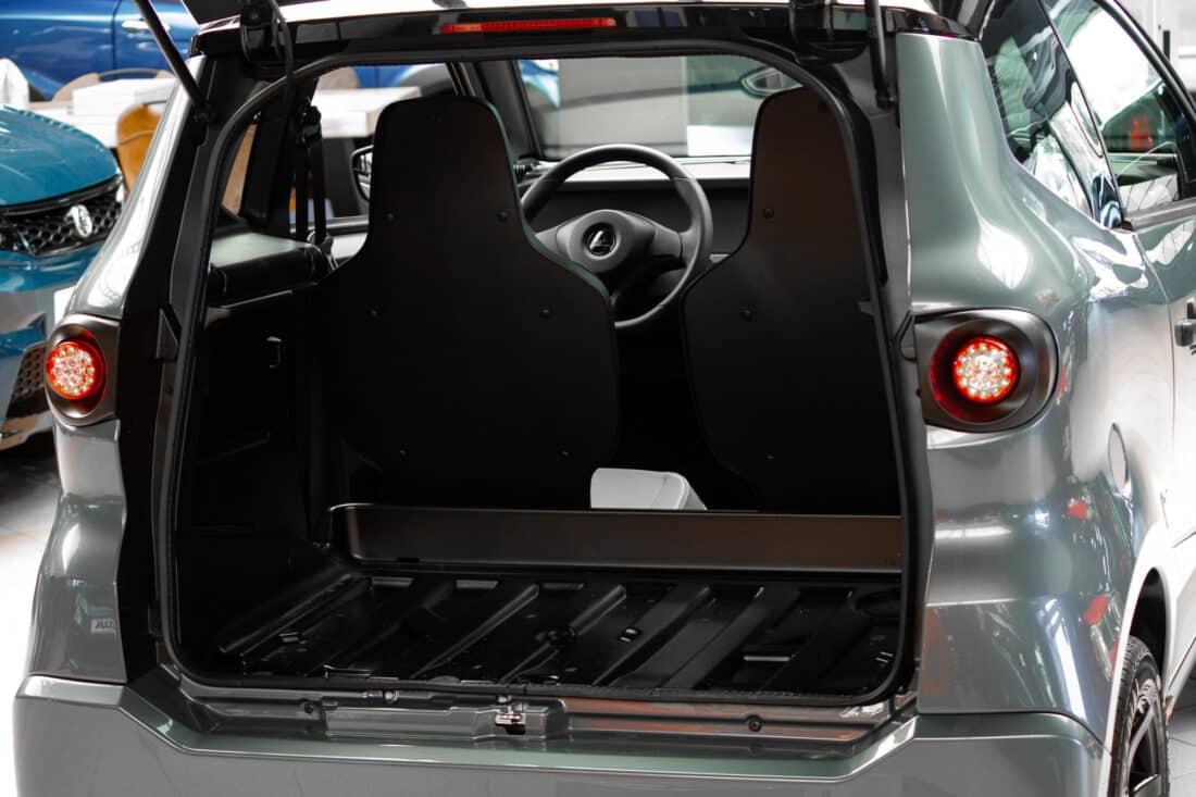 Aixam E Easy Chic 7 5kwh Brommobiel Elektrisch Nieuw Titianiumgrijs