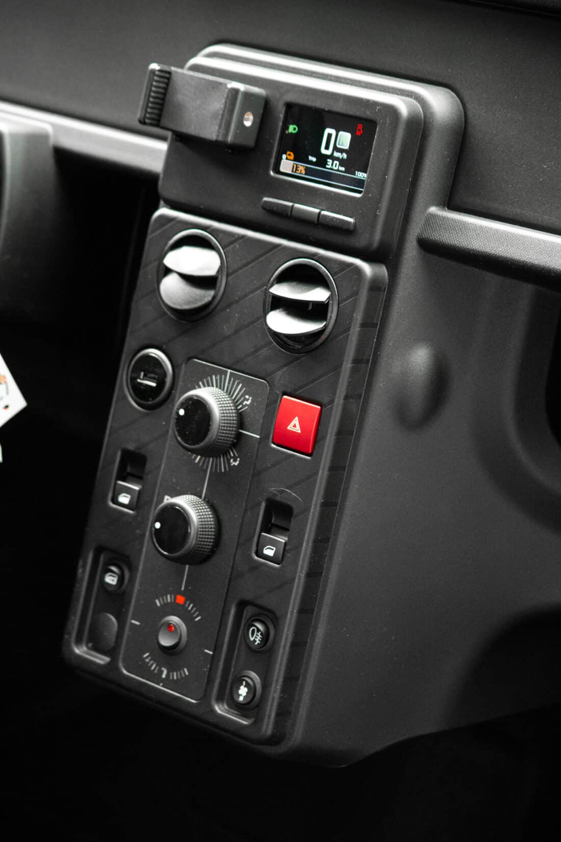 Aixam E Easy Chic 7 5kwh Brommobiel Elektrisch Nieuw Titianiumgrijs