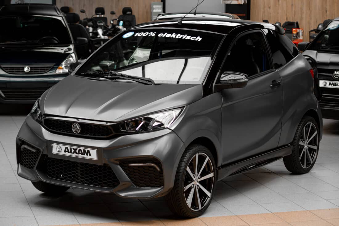Aixam E Coup Gti Emotion 2023 Elektrische Brommobiel Occasion Staalgrijs Mat Aixam E Coup Gti Emotion 2023 Elektrische Brommobiel Occasion Staalgrijs Mat