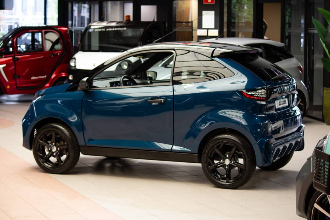 Aixam E Coup Sport Ambition 2026 Brommobiel Elektrisch Nieuw S10 2 Mallard Blauw