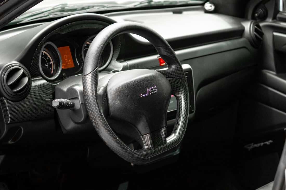 Ligier Js 60 Sport Ultimate Dci 2021 Brommobiel Occasion Asphaltgrijs Ligier Js 60 Sport Ultimate Dci 2021 Brommobiel Occasion Asphaltgrijs